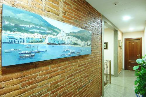 Hostal Orleans - main image