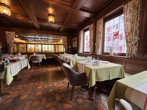 Food and beverages, Hotel Krone Neuenburg in Neuenburg am Rhein