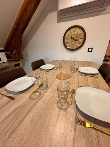 Logement Pirate themed suite with parking in เวอซูล
