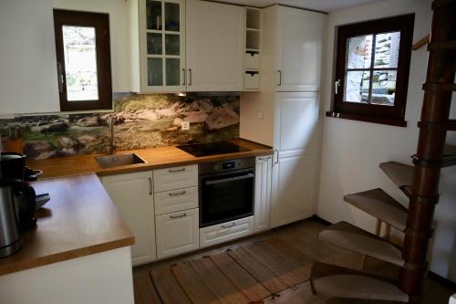 Casa Ylenia Rustic home surrounded by nature in Gerra Verzasca