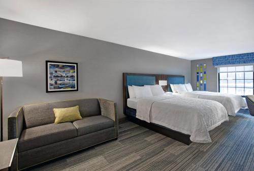Hampton Inn Westfield - image 35