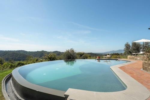 Villa Costa Al Bagno by Salogi Villas in Монтополі в Валь Д"Арно