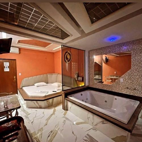 Memphis Motel 3