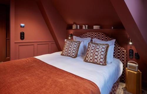 room detail thumbnail 0