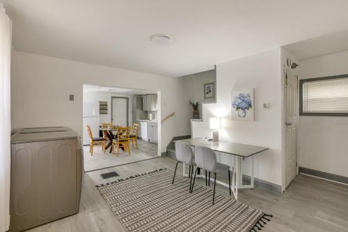 Work, Relax & Explore The 'Burgh! McKeesport Home in West Mifflin (PA)