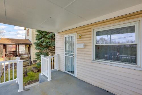 Work, Relax & Explore The 'Burgh! McKeesport Home in West Mifflin (PA)