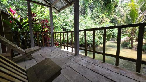 Centro Ecoturistico Ya´ajche in Champa