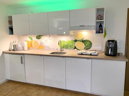 Kitchen, Gastezimmer Fuldabruck - ruhig & nahe VW und Kassel in Fuldabrück