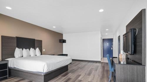 Rodeway Inn Oceanside Marina - image 21