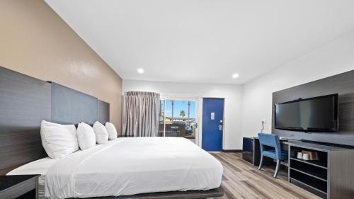 Rodeway Inn Oceanside Marina - image 28