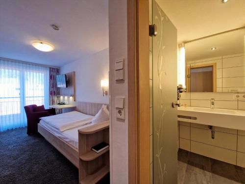 1 twin bed