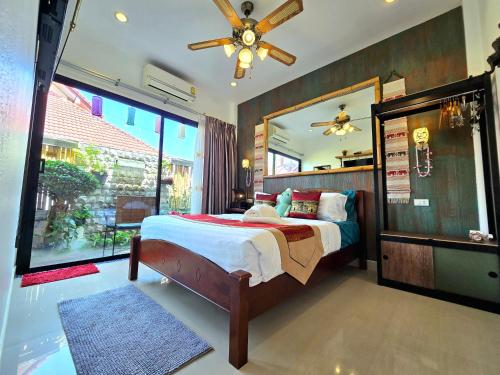 Arawan Poolvilla HuaHin near Baan Sillapin Artists Village