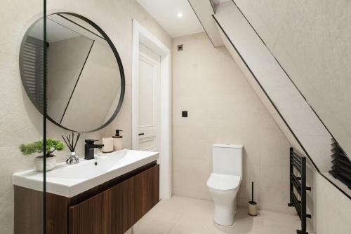 Edinburgh Apartment - Sleeps 2 - Royal Mile Close - image 4