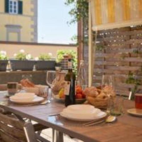 Appartamento Tina fronte mura con terrazza privata