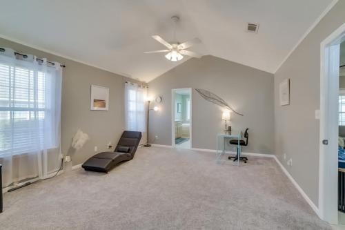 Family-Friendly Home with Large Yard in Valdosta in Valdosta
