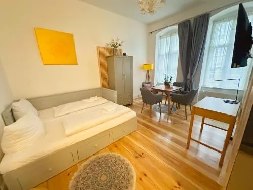 Quiet Studio with Kitchen & Washer-Dryer Prenzlauer Berg in Berlin, Deutschland