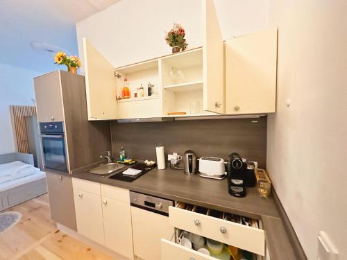 Quiet Studio with Kitchen & Washer-Dryer Prenzlauer Berg in Berlin, Deutschland