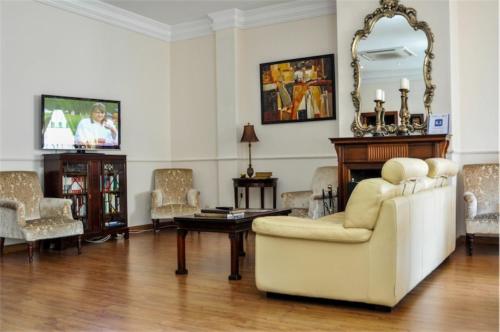 Hotel Central Boutique - image 6