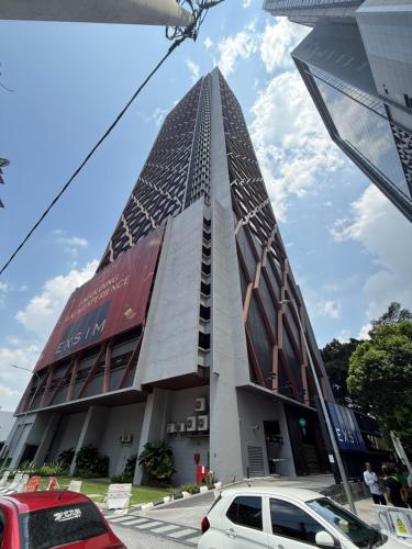 Scarletz suites klcc stay - image 14