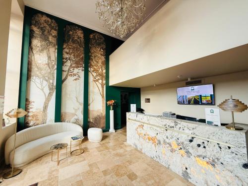 Hotel Le Clos des Arts in Жеврі-Шамбертон