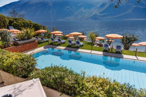 Басейн, Hotel Lido Lakefront in Лимоні Сул Гарда