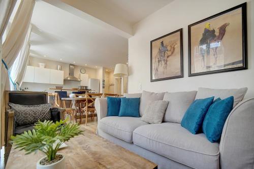 Beautiful 3-room apartment in Carré d'Or