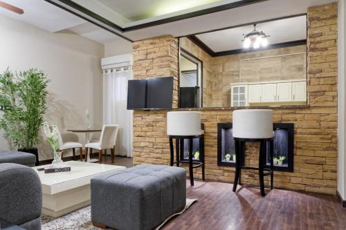 VESTA - Luxury APT - 2BR - New Cairo (III) - image 10