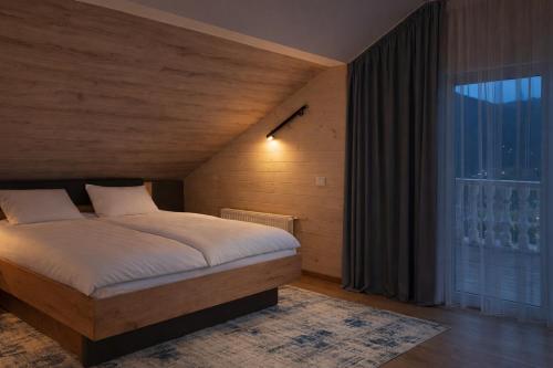 Gorra Hotel – khách sạn tại Mezhyhirya