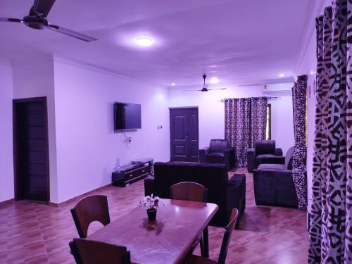 Reggies Residence and Apartments in Amasaman