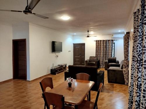 Reggies Residence and Apartments in Amasaman
