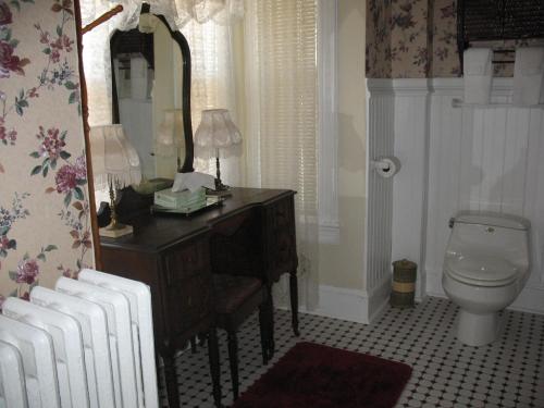 Stonegate Bed & Breakfast Highland (NY)
