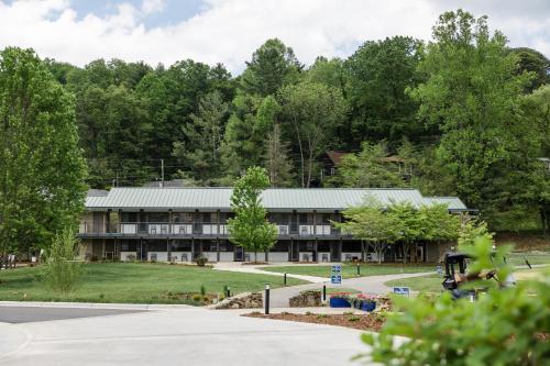 Waynesville Inn & Golf Club Trademark Collection by Wyndham - image 44