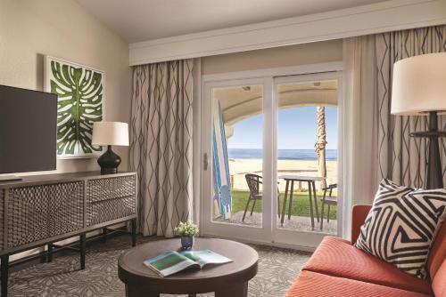 Embassy Suites Mandalay Beach - Hotel & Resort - image 28
