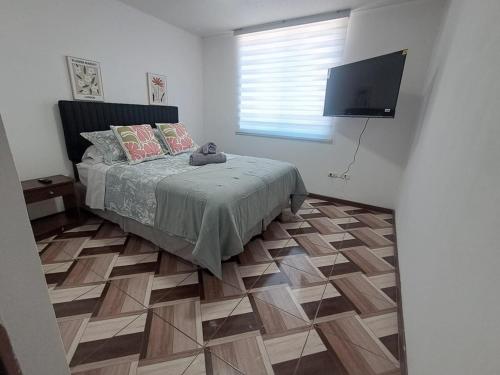 Cómodo depto en condominio con piscina y parking (Comodo depto en condominio con piscina y parking) in 拉欽巴