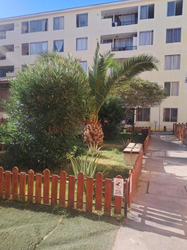 Cómodo depto en condominio con piscina y parking (Comodo depto en condominio con piscina y parking) in 拉欽巴