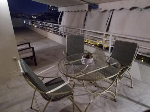 Top Floor Studio Near Metro&View&200mbps, Atény (fotografie 8)