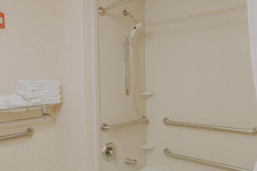 Hampton Inn & Suites Green River - image 27