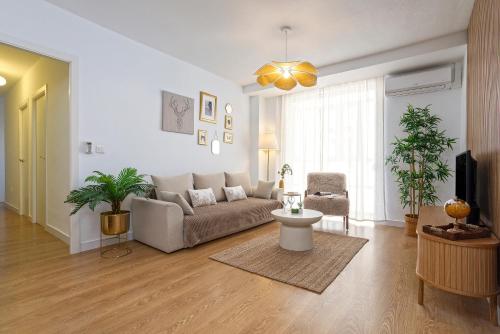 Apartamentos Picasso Plaza Merced - image 9