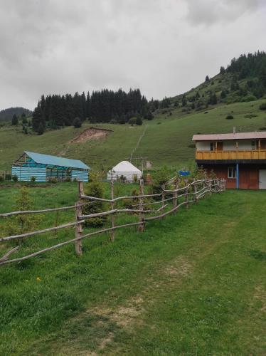Bordu Yurt Camp in Kirpichny