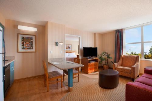 Homewood Suites by Hilton Falls Church - image 22