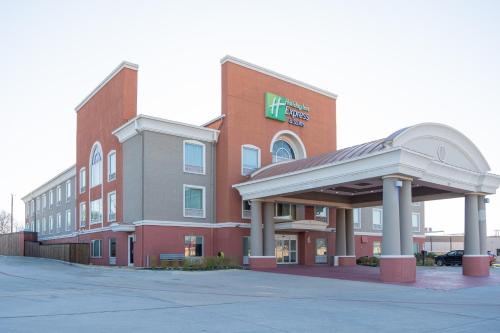 A szálláshely kívülről, Holiday Inn Express Hotel & Suites Gainesville By IHG in Gainesville (Texas)