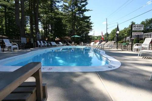 Do-rest Court - Glens Falls, NY