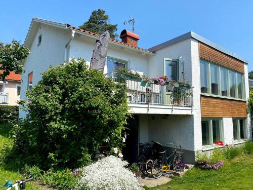 Comfortable Villa Near Stockholm City in 엔스케데