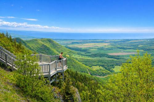 Sport és szabadidő, Entre mer et montagne à seulement 2 minutes de marche de la plage (Entre mer et montagne a seulement 2 minutes de marche de la plage) in Caps-de-Maria (QC)