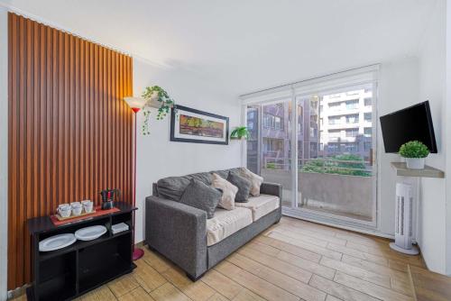 Live Downtown 2BR Apartment 2TV near Downtown