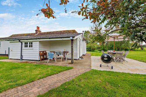 Iekārtas, 3 Bed in Marden oc-w28286 in Collier Street