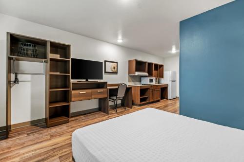 WoodSpring Suites Orlando East UCF - image 36