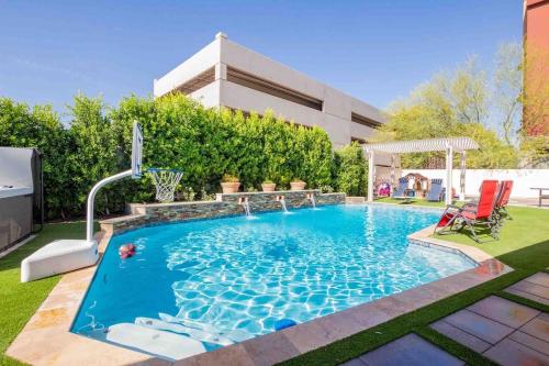 Downtown Modern Oasis in Phoenix City Center