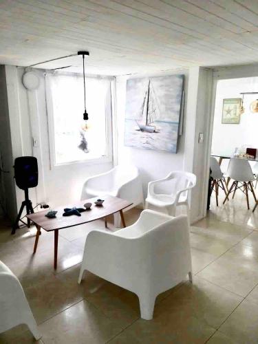 Chalet familiar con vista al mar