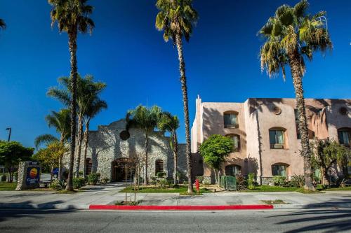 Comfort Inn Pomona near Fairplex in Pomona, USA